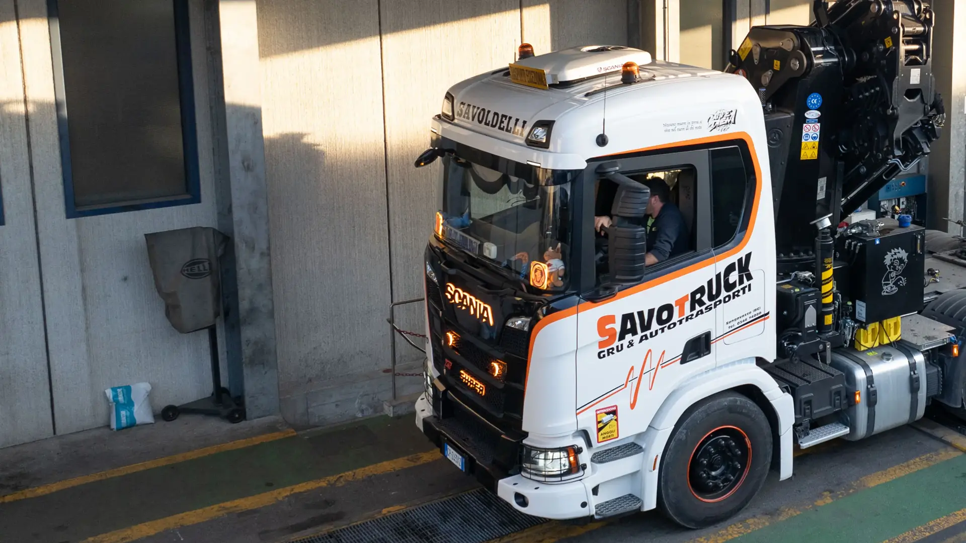 Mezzo Pesante In Officina